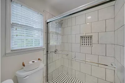 240 E Valley Drive, Marietta, GA 30068 - Photo 35