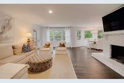 240 E Valley Drive, Marietta, GA 30068 - Photo 15