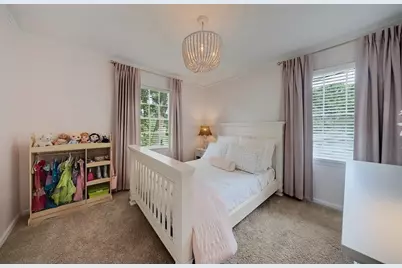 240 E Valley Drive, Marietta, GA 30068 - Photo 37