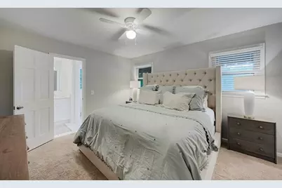 240 E Valley Drive, Marietta, GA 30068 - Photo 31