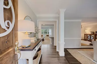 240 E Valley Drive, Marietta, GA 30068 - Photo 5