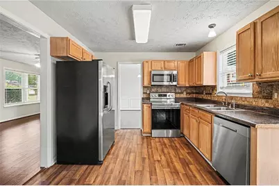 113 Lighthouse Way, Winder, GA 30680 - Photo 7
