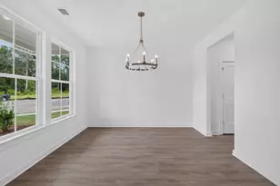 384 Crimson Feather Dr, Jefferson, GA 30549 - Photo 7