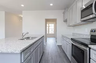 384 Crimson Feather Dr, Jefferson, GA 30549 - Photo 11