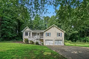 331 Creekbend Dr, Woodstock, GA 30188 - Photo 1