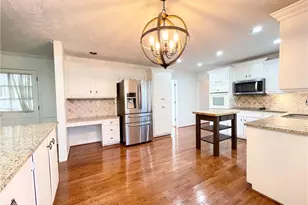 2395 Brownstone Ct, Marietta, GA 30062 - Photo 15
