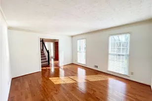 2395 Brownstone Ct, Marietta, GA 30062 - Photo 11