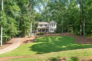 153 Junaluska Dr, Woodstock, GA 30188 - Photo 3
