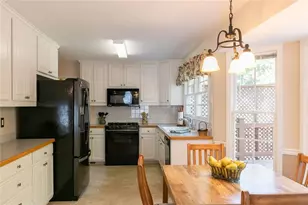 749 Sunny Field Ln, Lawrenceville, GA 30043 - Photo 17