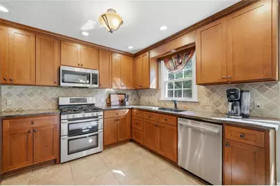 5020 Southland Drive, Woodstock, GA 30188 - Photo 17