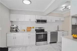 3210 Quincetree Ln, Decatur, GA 30034 - Photo 3