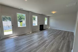 825 Oakmont Trce, Canton, GA 30114 - Photo 3