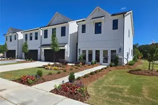 7521 Clover Ln, Flowery Branch, GA 30542 - Photo 3