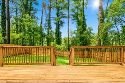 2636 Jewel St, East Point, GA 30344 - Photo 35