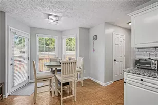 861 Madison View Ln, Lawrenceville, GA 30045 - Photo 11