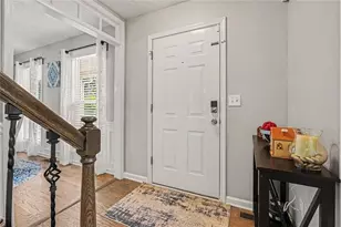 861 Madison View Ln, Lawrenceville, GA 30045 - Photo 3