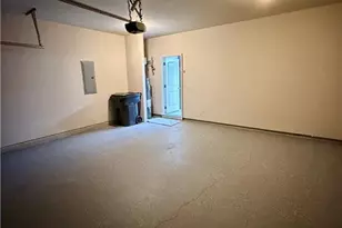 373 Lobdale Falls Dr, Lawrenceville, GA 30045 - Photo 31