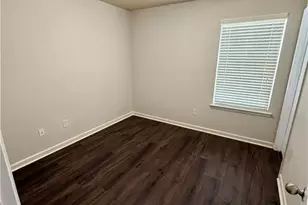 373 Lobdale Falls Dr, Lawrenceville, GA 30045 - Photo 23