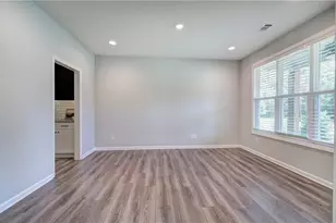 14 Brownwood Dr SE, Cartersville, GA 30120 - Photo 5
