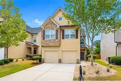 3920 Lake Manor Way, Atlanta, GA 30349 - Photo 1