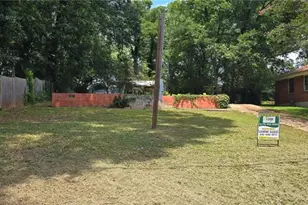 198 Harper Rd SE, Atlanta, GA 30315 - Photo 1