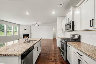 8084 Louis Dr, Locust Grove, GA 30248 - Photo 9