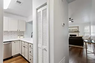 476 Teal Ct, Roswell, GA 30076 - Photo 3