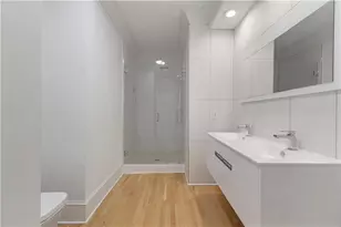 8965 Laurel Way, Johns Creek, GA 30022 - Photo 23