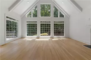 8965 Laurel Way, Johns Creek, GA 30022 - Photo 7