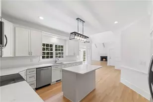8965 Laurel Way, Johns Creek, GA 30022 - Photo 13