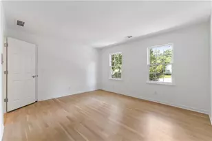 8965 Laurel Way, Johns Creek, GA 30022 - Photo 37