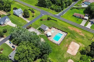 6426 Kettle Creek Way, Flowery Branch, GA 30542 - Photo 47