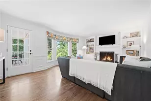 335 Woodchuck Ct, Roswell, GA 30076 - Photo 7