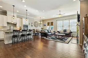1011 Milhaven Dr, Roswell, GA 30076 - Photo 5