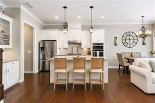 1011 Milhaven Dr, Roswell, GA 30076 - Photo 5