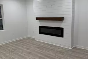 172 S Thomas St, Elberton, GA 30635 - Photo 5