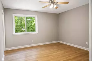 1818 Petite Ln, Lithonia, GA 30058 - Photo 9