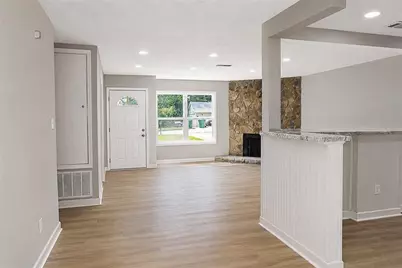 1818 Petite Lane, Lithonia, GA 30058 - Photo 15