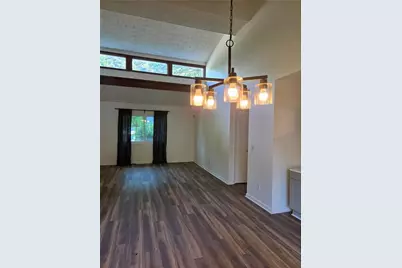4610 Greenbriar Trail SW, Atlanta, GA 30331 - Photo 3