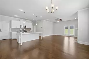 4480 Huron Dr, Cumming, GA 30028 - Photo 5
