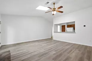 4061 Keheley Glen Dr NE, Marietta, GA 30066 - Photo 3