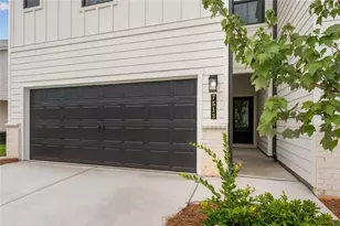 7513 Clover Ln, Flowery Branch, GA 30542 - Photo 3