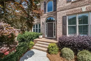 3085 Walnut Creek Dr, Alpharetta, GA 30005 - Photo 3