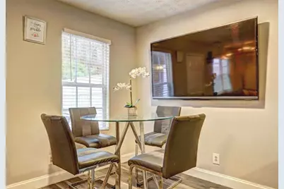 7706 Bernardo Drive, Riverdale, GA 30296 - Photo 9