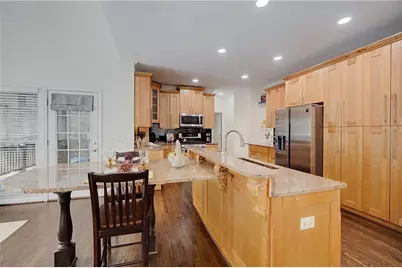 7055 Devonhall Way, Johns Creek, GA 30097 - Photo 15