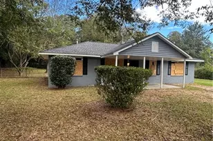 3860 Lindwood Dr, Macon, GA 31206 - Photo 1
