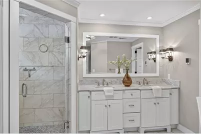 1724 Belle Isle Circle NE, Atlanta, GA 30329 - Photo 15