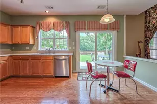 9025 Friarbridge Dr, Suwanee, GA 30024 - Photo 15