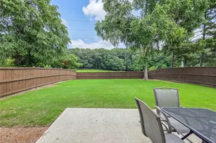 9025 Friarbridge Dr, Suwanee, GA 30024 - Photo 31