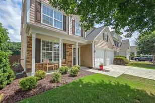 9025 Friarbridge Dr, Suwanee, GA 30024 - Photo 3